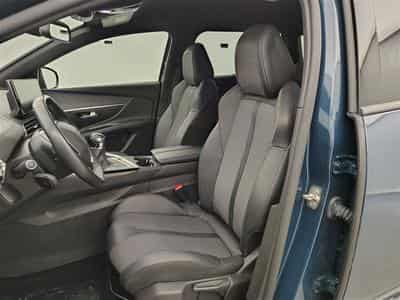 Peugeot 5008 1.2 PureTech Allure Pack 7PL NAVI / S-CUIR / FULL LED (2023) - Photo 7