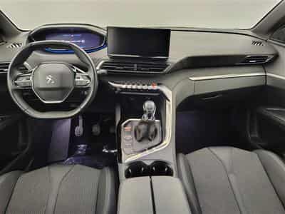 Peugeot 5008 1.2 PureTech Allure Pack 7PL NAVI / S-CUIR / FULL LED (2023) - Photo 8