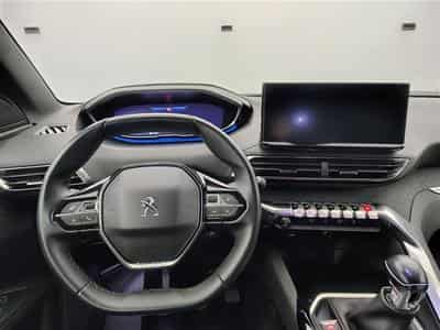 Peugeot 5008 1.2 PureTech Allure Pack 7PL NAVI / S-CUIR / FULL LED (2023) - Photo 9