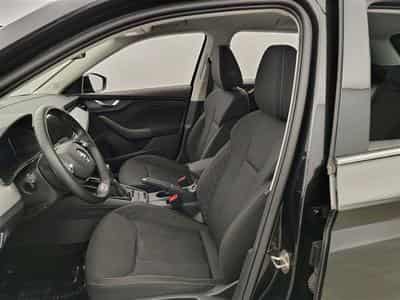 Skoda Kamiq 1.0 TSI 110cv DSG Ambition NAVI / FULL LED / CARPLAY (2024) - Foto 7