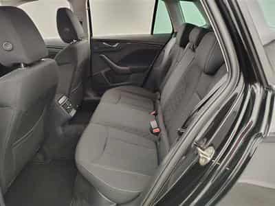 Skoda Kamiq 1.0 TSI 110cv DSG Ambition NAVI / FULL LED / CARPLAY (2024) - Foto 13