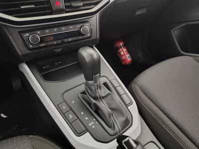 Seat Arona 1.0 TSI Move! DSG NAVI / FULL LED / CARPLAY (2024) - Foto 12