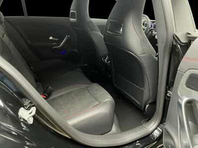 Mercedes CLA 200 CLA 200 d Shooting Brake AMG-Line Premium Plus (2025) - Photo 9
