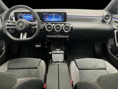 Mercedes CLA 200 CLA 200 d Shooting Brake AMG-Line Premium Plus (2025) - Photo 10