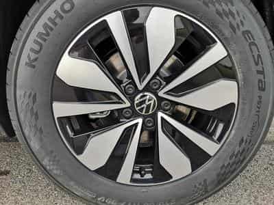 VW Tiguan 1.5 eHybrid Life (2026) - Photo 4
