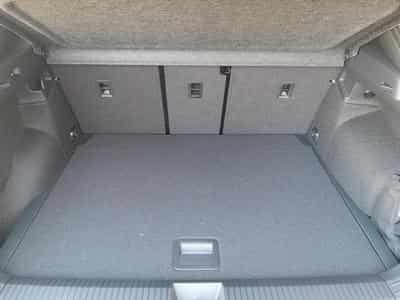 VW T-Roc 1.5 eTSI 110 kW R-Line (2026) - Photo 10