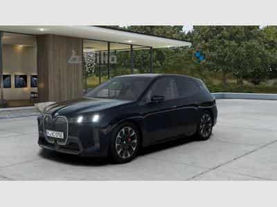 BMW iX xDrive45 (2026) - Foto 1