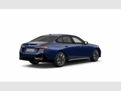 BMW i5 eDrive40 M Sport (2026) - Photo 2