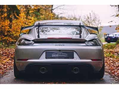 Porsche Cayman GT4 RS Weissach (2023) - Photo 3