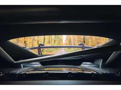 Porsche Cayman GT4 RS Weissach (2023) - Photo 9