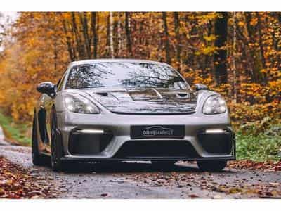 Porsche Cayman GT4 RS Weissach (2023) - Photo 12