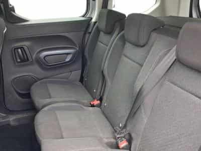 PEUGEOT Rifter 1.2 PureTech 130ch S&S Standard Allure Pack EAT8 (2021) - Photo 7