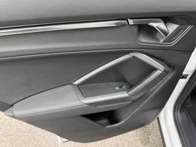Audi Q3 45 TFSI E 245 S LINE S TRONIC 6 (2022) - Foto 14
