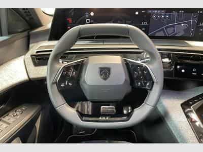 Peugeot 3008 Hybrid 145 e-DCS6 GT (2025) - Foto 15