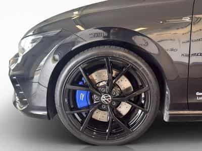 VW Golf PERFORMANCE (2024) - Photo 8
