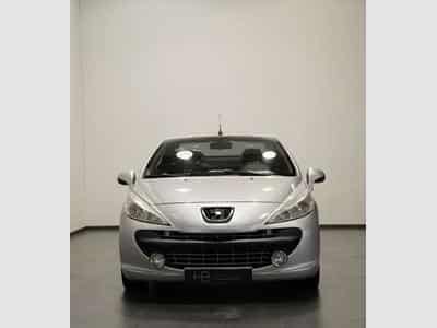 Peugeot 207 Sport *Einparkhilfe *Windschott *Winter-P (2009) - Photo 2