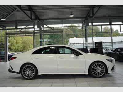 Mercedes CLA 200 Coupé AMG Line *19 *Pano *Ambiente *Kam (2021) - Foto 6