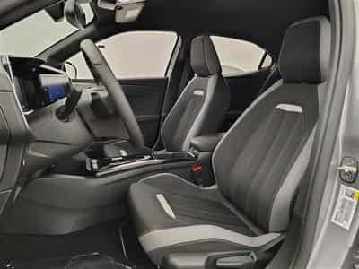 Opel Mokka 1.2 Turbo 130cv AT8 GS Line NAVI / S-CUIR / FULL LED (2024) - Foto 7