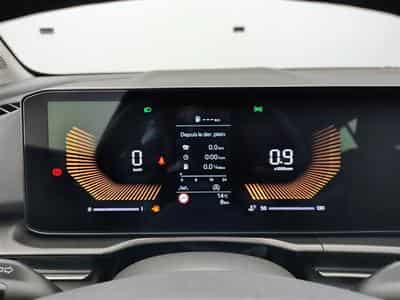 Kia Sportage 1.6 T-GDi 150Cv LX NAVI / CARPLAY / CAMERA / FULL LED (2026) - Foto 10