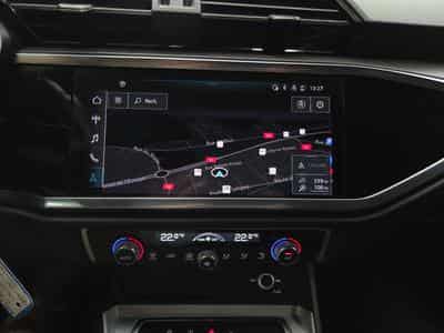 Audi Q3 35 TFSI 150CV BUSINESS (2021) - Photo 12