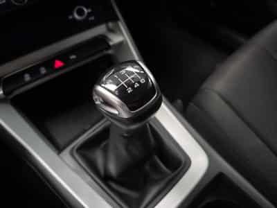 Audi Q3 35 TFSI 150CV BUSINESS (2021) - Photo 14
