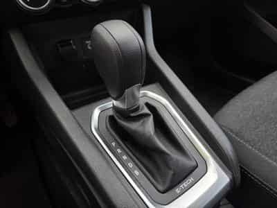 Renault Clio 1.6i E-Tech Hybride 140CV Corporate (2021) - Photo 11