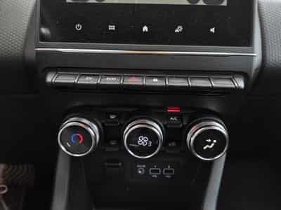 Renault Clio 1.6i E-Tech Hybride 140CV Corporate (2021) - Photo 12