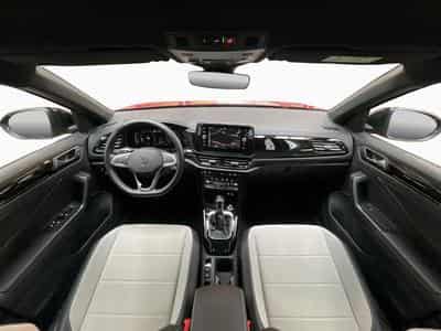 VW T-Roc Style+DSG+P.Sport+P.Travel+Balck-Style (2023) - Photo 2