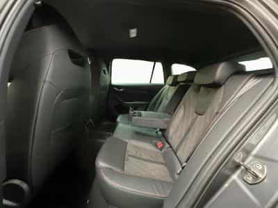 Skoda Octavia RS+DSG+DCC+Design-SUEDIA+LM18+P.Simply-Clever (2025) - Photo 15