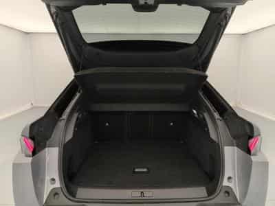 Peugeot 3008 Hybrid 145 e-DCS6 GT (2025) - Foto 11