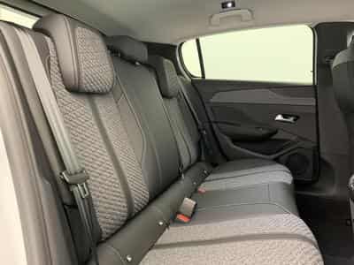 Peugeot 308 BLUEHDI 130CH S&S EAT8 ALLURE (2026) - Foto 10