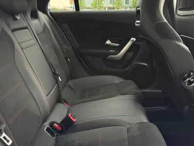Mercedes CLA 220 CLA 220 d 8G-DCT AMG Line (2022) - Foto 9