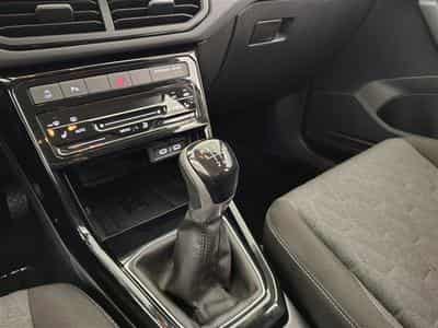 VW T-Cross 1.0 TSI Active NAVI / FULL LED / PDC AV+AR / JA 16" (2024) - Foto 12