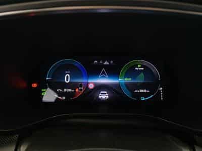 Renault Arkana E-TECH 1.6i Techno (2024) - Foto 10