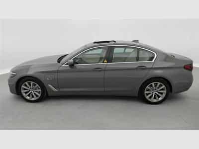 BMW 530 530e PHEV LUXURY NAVI / CUIR SPORT / FULL LED (2022) - Photo 3