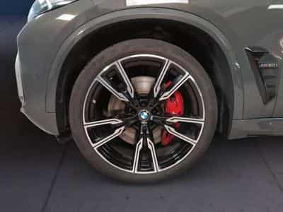 BMW X5 M60i xDrive (2023) - Photo 6