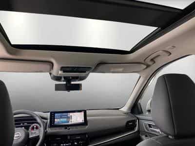 Nissan X-Trail 1.5 VC-T e-4ORCE Tekna (2025) - Photo 8