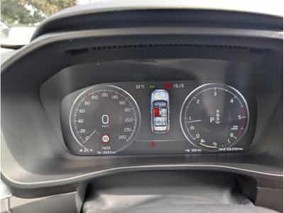 Volvo XC40 D3 MOMENTUM AUTOMATIQUE 2.0D 150 (2019) - Foto 9