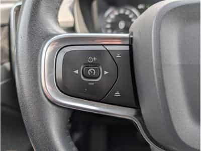 Volvo XC40 D3 MOMENTUM AUTOMATIQUE 2.0D 150 (2019) - Foto 8