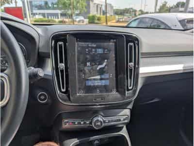 Volvo XC40 D3 MOMENTUM AUTOMATIQUE 2.0D 150 (2019) - Foto 14
