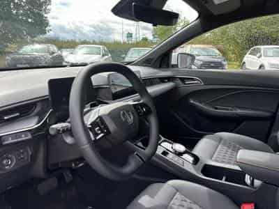 MG MG3 1.5 HYBRID+ 195 LUXURY (2026) - Photo 13