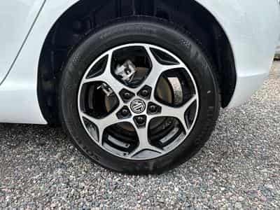 MG MG3 1.5 HYBRID+ 195 LUXURY (2026) - Photo 9