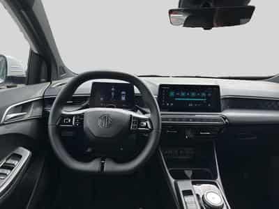 MG MG3 1.5 HYBRID+ 195 LUXURY (2026) - Photo 10