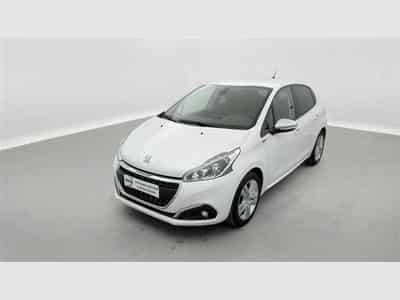 Peugeot 208 1.2i PureTech Signature CARPLAY / PDC (2019) - Foto 1