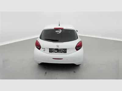 Peugeot 208 1.2i PureTech Signature CARPLAY / PDC (2019) - Foto 5