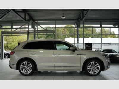 VW Touareg One Million 4M *Kamera *ACC *AHK *H-UP (2020) - Foto 7