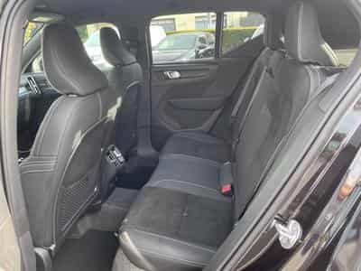 Volvo XC40 B3 Plus Dark DCT (2025) - Foto 11