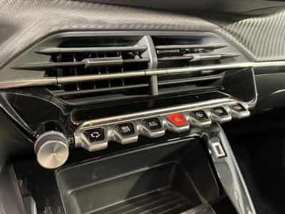 Peugeot 208 1.2 ESSENCE 75 CV ALLURE STYLE CARPLAY 5P (2023) - Foto 5