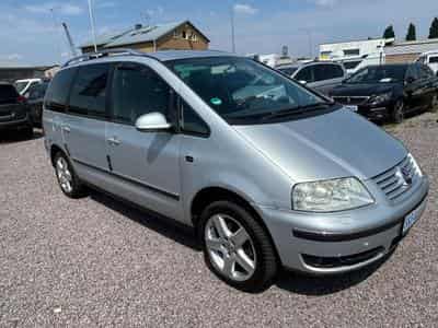 VW Sharan Sharan Trendline 2.0 TDI *7-Sitzer*AHK*SHZ* (2008) - Photo 3