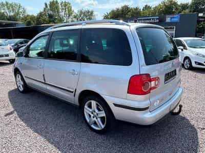 VW Sharan Sharan Trendline 2.0 TDI *7-Sitzer*AHK*SHZ* (2008) - Photo 6